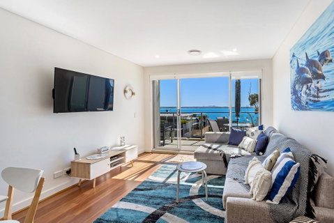 The Shoal Apartments, Unit 504/4-8 Bullecourt Street - Great Ocean Road Tourism 0
