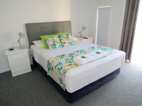 The Shores Holiday Apartments - Great Ocean Road Tourism 2