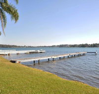 The Studio on the Lake  Fishing Point Lake Macquarie - honestly put the line in and catch fish - Great Ocean Road Tourism