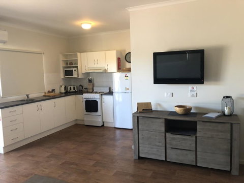 The Sundowner Cabin & Tourist Park - Great Ocean Road Tourism 3