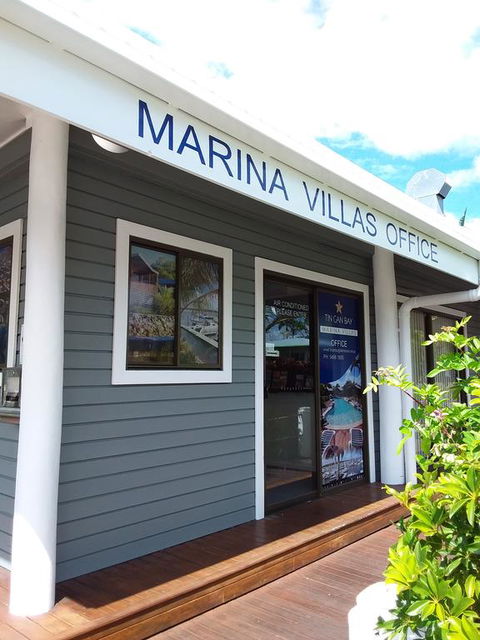 Tin Can Bay Marina Villas - Great Ocean Road Tourism 0