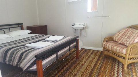 Tingle All Over Budget Accommodation - Great Ocean Road Tourism 1