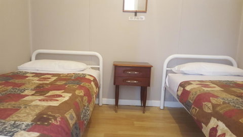 Tingle All Over Budget Accommodation - Great Ocean Road Tourism 3