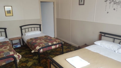 Tingle All Over Budget Accommodation - Great Ocean Road Tourism 2