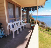 Tommy's Lakehouse - Great Ocean Road Tourism