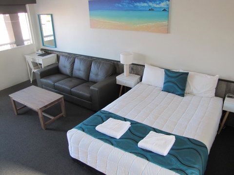 Top Of The Town Motor Inn - Great Ocean Road Tourism 2