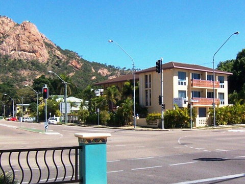 Townsville Apartments On Gregory - Great Ocean Road Tourism 0