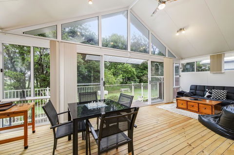 TRANQUIL AT HIBBARD - Great Ocean Road Tourism 0