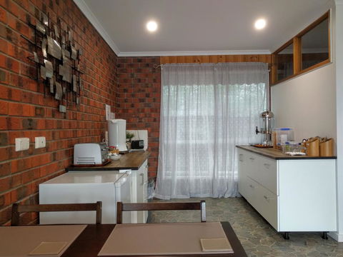 Travellers Inn Kaniva - Great Ocean Road Tourism 2