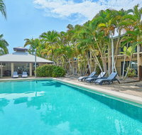 Trinity Beach Club Holiday Apartments