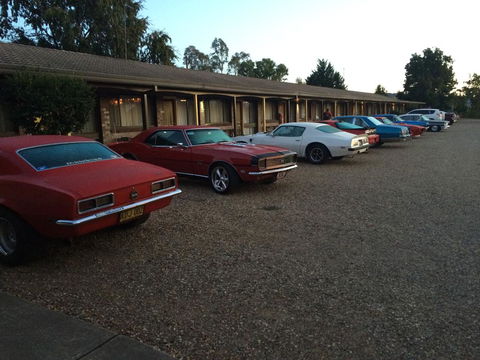 Tumut Valley Motel - Great Ocean Road Tourism 0