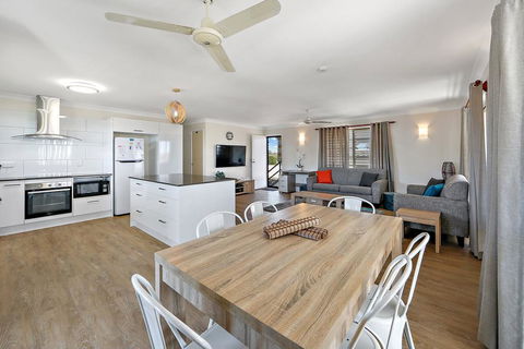 Upstairs And Downstairs - 81 Denman Camp Rd - Great Ocean Road Tourism 0