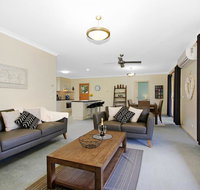 Valley View Townhouse - on the RAIL TRAIL - Great Ocean Road Tourism