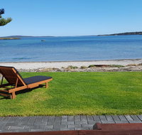 Vandy's shack at Mount Dutton Bay - ideal for couples and small families - Great Ocean Road Tourism