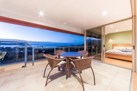VIEWS ON ELSHEBY - Great Ocean Road Tourism 2