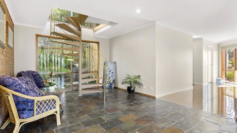 VIEWS AT MCCRAE..... - Great Ocean Road Tourism 3