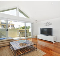Villa by the Sea - Great Ocean Road Tourism