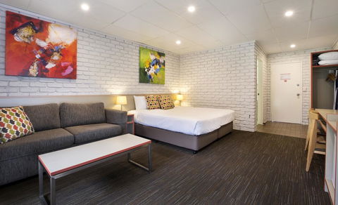 Villa Noosa Hotel - Great Ocean Road Tourism 3