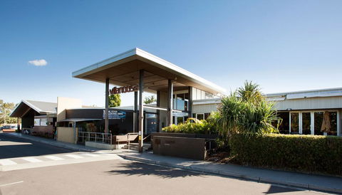 Villa Noosa Hotel - Great Ocean Road Tourism 0