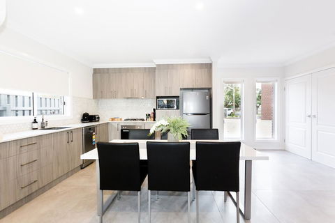 Wagga Apartments #5 - Great Ocean Road Tourism 2