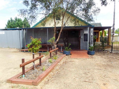 Wagga Wagga Tourist Park - Great Ocean Road Tourism 0