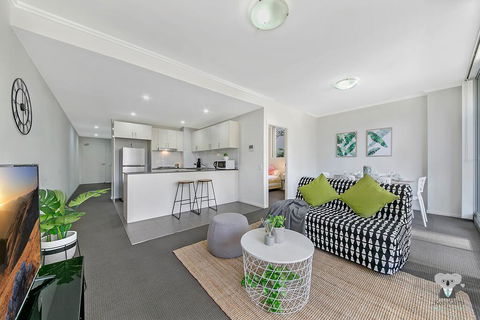 WARRICK FRAM 3 BEDS APT FREE PARKING WALK TO WESTFIELD CLOSE TO HOSPITAL NWF003 - Great Ocean Road Tourism 0