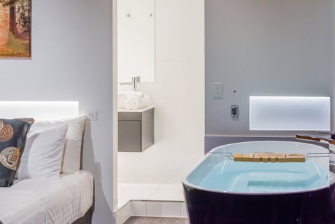Waterfall Springs Retreat - Great Ocean Road Tourism 0