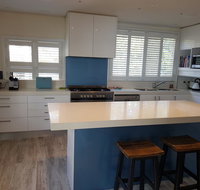 Waterfront 2 Bed Luxury Apartment in Corlette Port Stephens - Sleeps 4 - Great Ocean Road Tourism