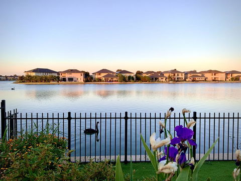 Waterfront Grand Villa For Big Group - Great Ocean Road Tourism 1