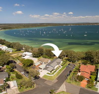 Waterfront Serenity - Luxury home with Grand Views - Great Ocean Road Tourism