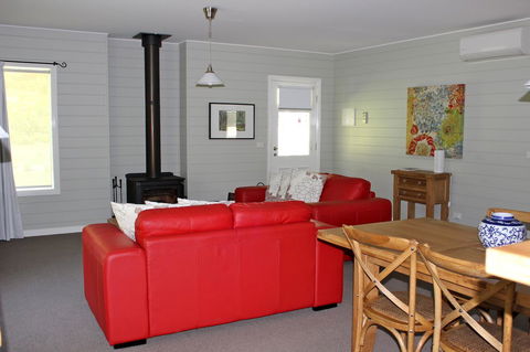 Amelina Cottages - Great Ocean Road Tourism 37