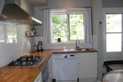 Amelina Cottages - Great Ocean Road Tourism 26