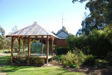 Bluegum Ridge Cottages - Great Ocean Road Tourism 25