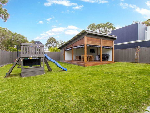 Perfect For Family Fun - Great Ocean Road Tourism 0