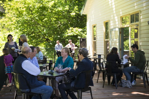 Oscar\'s On The Yarra - Great Ocean Road Tourism 10