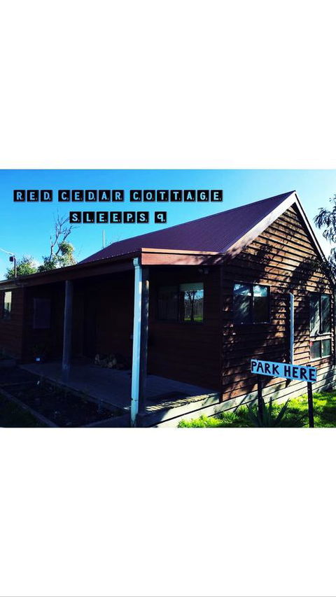 Red Ceder Cottage - Great Ocean Road - Port Campbell - Great Ocean Road Tourism 0