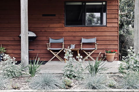 Red Ceder Cottage - Great Ocean Road - Port Campbell - Great Ocean Road Tourism 1