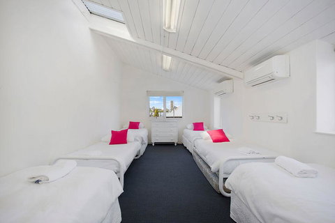 Plummers Mill - Central Townhouse - Great Ocean Road Tourism 7