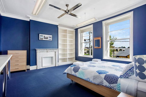 Plummers Mill - Central Townhouse - Great Ocean Road Tourism 0