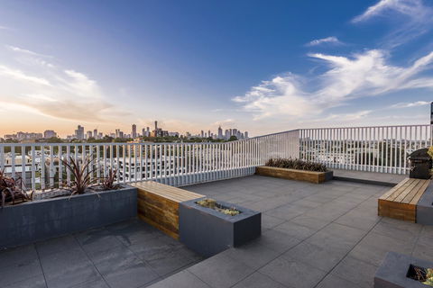 Oaks Melbourne South Yarra Suites - Great Ocean Road Tourism 8