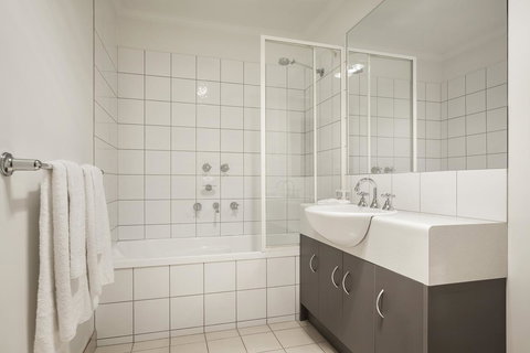 Quest Warrnambool - Great Ocean Road Tourism 16