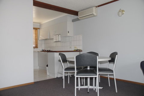 Blue Whale Motor Inn & Apartments - Great Ocean Road Tourism 28