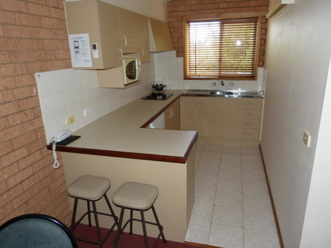 Blue Whale Motor Inn & Apartments - Great Ocean Road Tourism 25