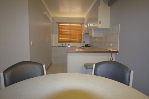 Blue Whale Motor Inn & Apartments - Great Ocean Road Tourism 22