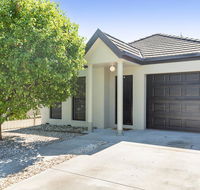 Black Lotus Townhouse - Great Ocean Road Tourism