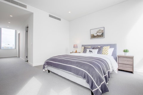 Docklands Waterfront Luxury Villa - Great Ocean Road Tourism 22