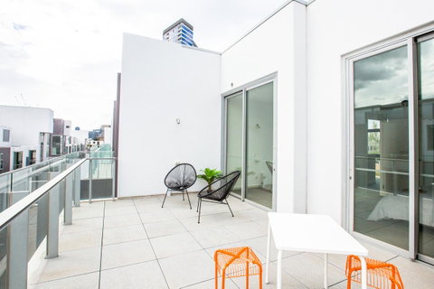 Docklands Waterfront Luxury Villa - Great Ocean Road Tourism 37