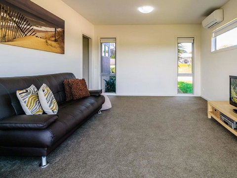 Saltwater Breeze Retreat - Great Ocean Road Tourism 23