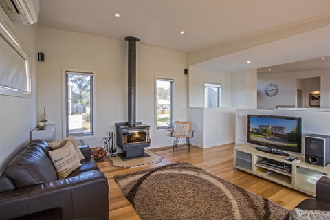 Saltwater Breeze Retreat - Great Ocean Road Tourism 3