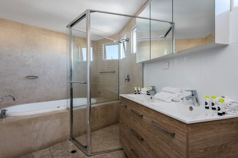 Noosa Blue Resort - Great Ocean Road Tourism 18